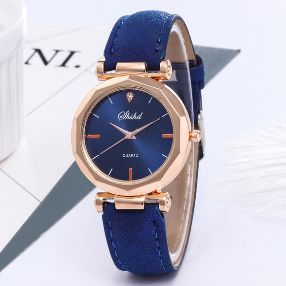 2020 Fashion Women Leather Watch Casual Luxury Analog Quartz Crystal Wristwatch Buckle Plastic Rhinestone Designer Ladies Clock